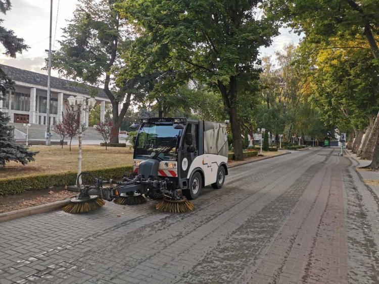 SALUBRIZAREA ZILNICĂ A ORAȘULUI