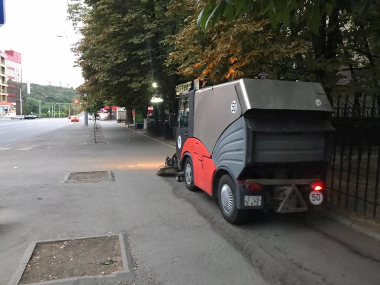 SALUBRIZAREA ZILNICĂ A ORAȘULUI