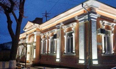 Iluminat artistic nocturn pe clădirile din patrimoniul istorico-arhitectural al Chișinăului